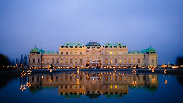 Action in der Hauptstadt &copy; Gerhard Bögner pixabay.com/users/bogitw-851103