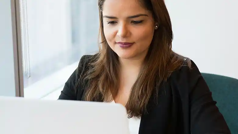 Wie man Web-Entwickler wird &copy; Christina Morillo / pexels (1181312)